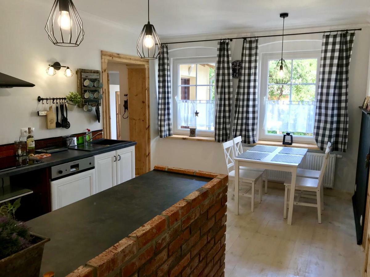 Apartamenty Sudeckie Nad Zalewem Sosnówka Exterior foto